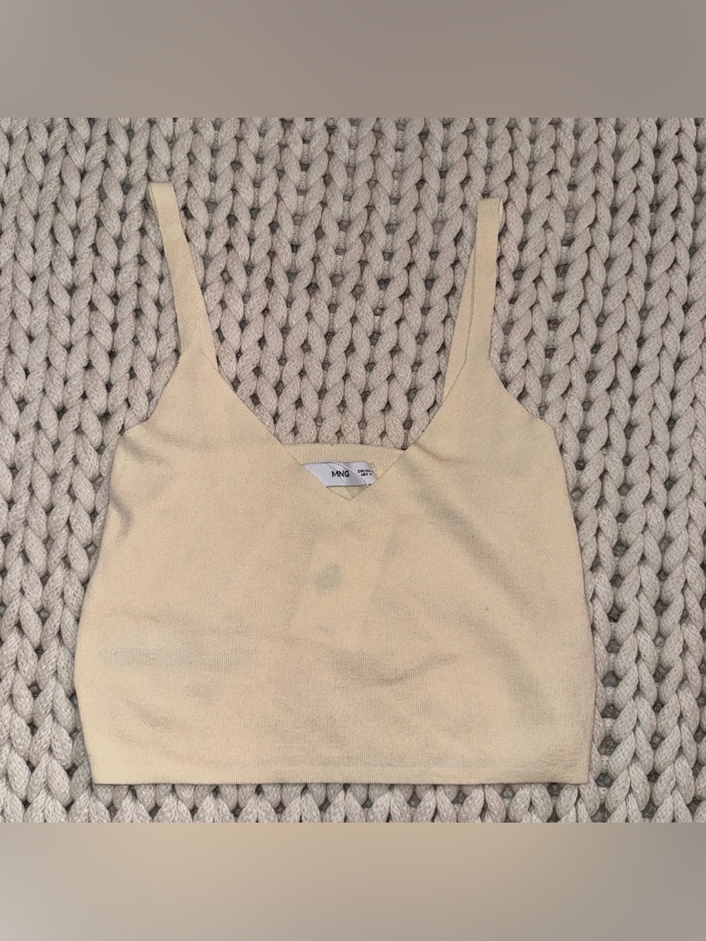 ✨NWT✨ Mango Pale Yellow V-Neck Knit Cami